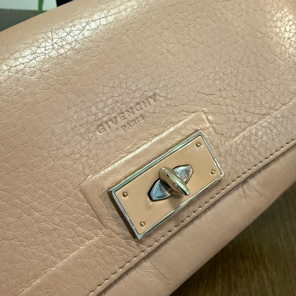 Givenchy Long Shark Wallet - Picture 2 of 11